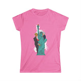 Trump Biden Statue Of Liberty - Menage A Trois - Women's T-Shirt